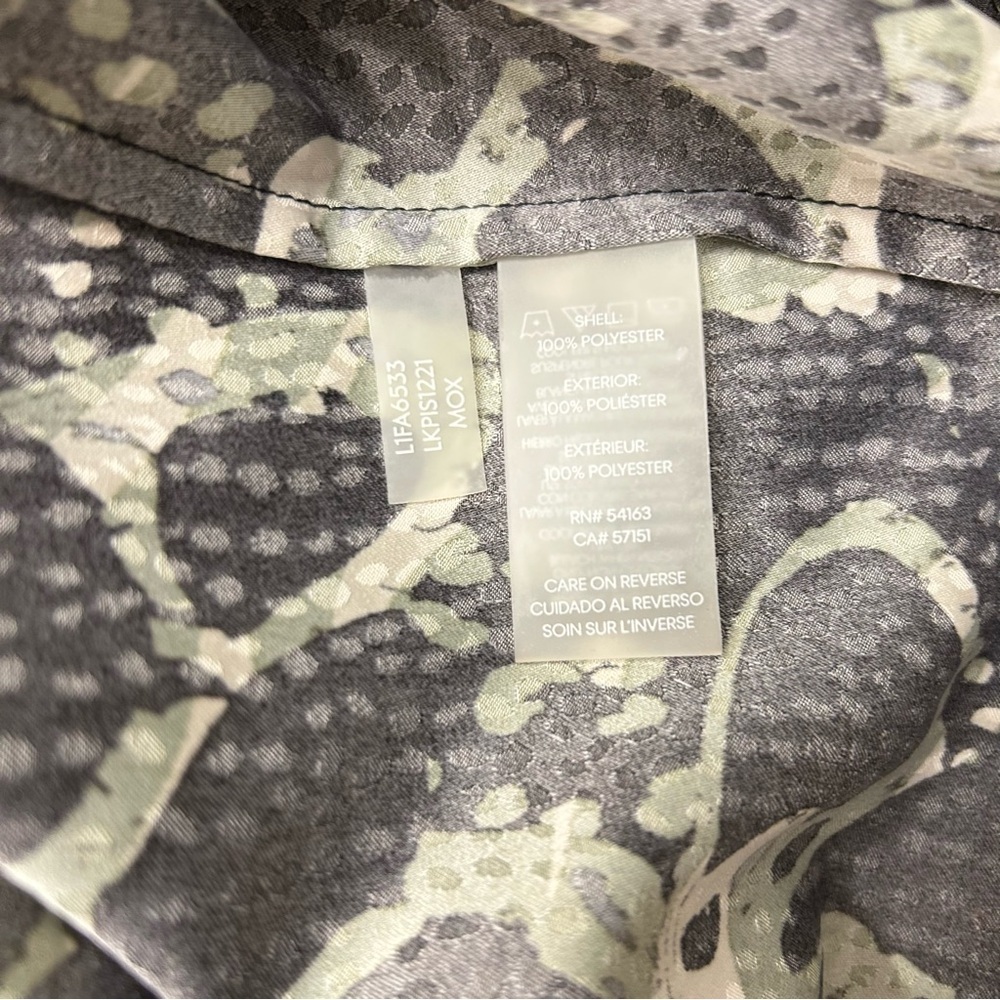 Karl Lagerfeld Black and Green Patterned Tie Front Top SZ M - Picture 5 of 5